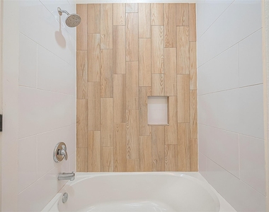 336 De Haven Street - Photo Thumbnail 22