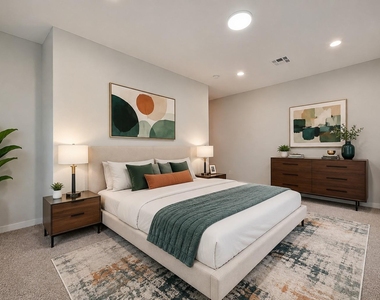 336 De Haven Street - Photo Thumbnail 13