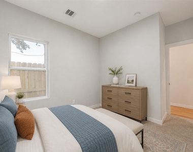 336 De Haven Street - Photo Thumbnail 11