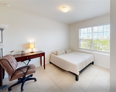 513 Nelson Road N - Photo Thumbnail 16