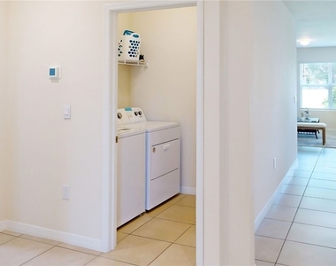 513 Nelson Road N - Photo Thumbnail 20