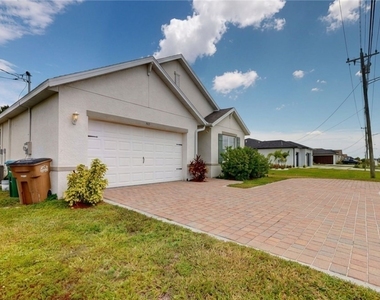 513 Nelson Road N - Photo Thumbnail 24