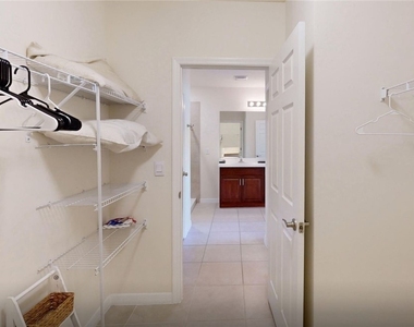 513 Nelson Road N - Photo Thumbnail 13