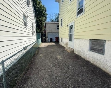 62 Brookline - Photo Thumbnail 22