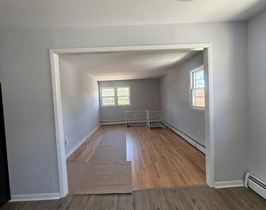 62 Brookline - Photo Thumbnail 15
