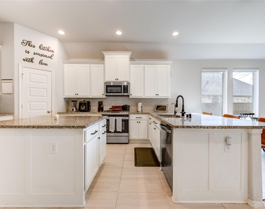 6907 Myrtle Drive - Photo Thumbnail 8