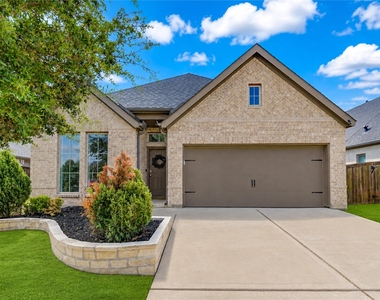 6907 Myrtle Drive - Photo Thumbnail 1