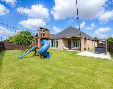 6907 Myrtle Drive - Photo Thumbnail 21