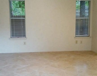 240 N Forest Drive - Photo Thumbnail 21