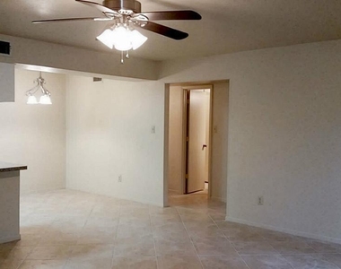 240 N Forest Drive - Photo Thumbnail 9