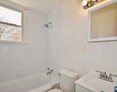 178 Washington - Photo Thumbnail 4