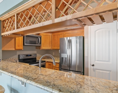7312 Seawall Boulevard - Photo Thumbnail 10