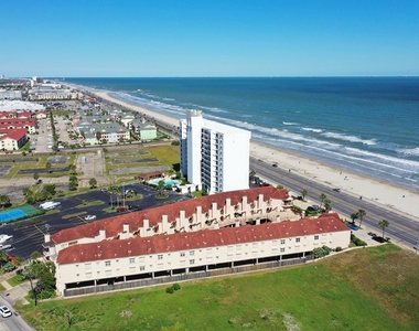 7312 Seawall Boulevard - Photo Thumbnail 26