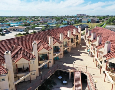 7312 Seawall Boulevard - Photo Thumbnail 25