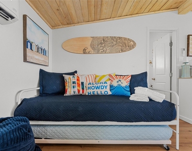 14103 Duncan Way - Photo Thumbnail 13
