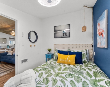 14103 Duncan Way - Photo Thumbnail 17