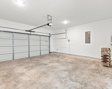 22126 Rangemore Drive - Photo Thumbnail 18