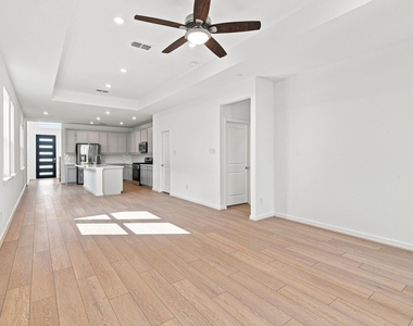 22126 Rangemore Drive - Photo Thumbnail 3
