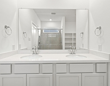 22126 Rangemore Drive - Photo Thumbnail 8
