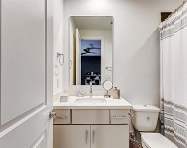2722 Dolce Oaks Drive - Photo Thumbnail 45