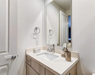 2722 Dolce Oaks Drive - Photo Thumbnail 40