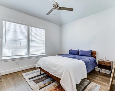 2722 Dolce Oaks Drive - Photo Thumbnail 10