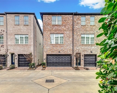 2722 Dolce Oaks Drive - Photo Thumbnail 1