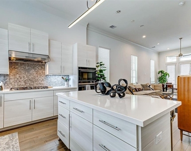 2722 Dolce Oaks Drive - Photo Thumbnail 30