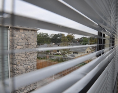 3754 Tanglewilde Street - Photo Thumbnail 21
