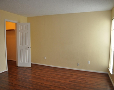 3754 Tanglewilde Street - Photo Thumbnail 13
