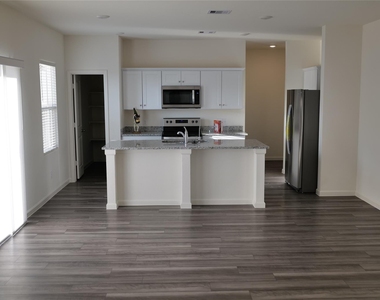 3022 Spindletree Lane - Photo Thumbnail 2