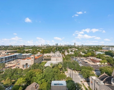 3600 Montrose Boulevard - Photo Thumbnail 13