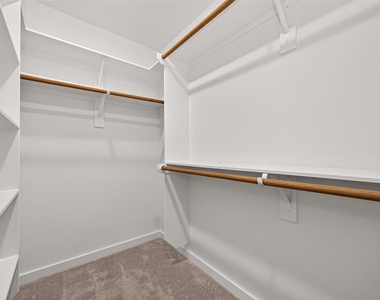 2714 Discovery Trails Court - Photo Thumbnail 34