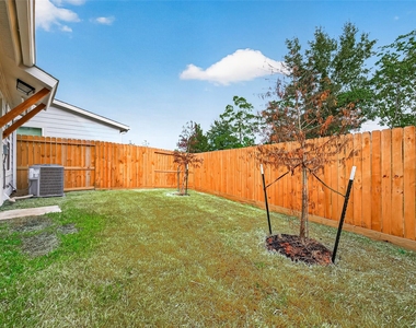 2714 Discovery Trails Court - Photo Thumbnail 42