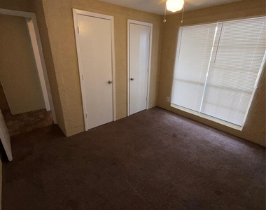 3417 Avenue O - Photo Thumbnail 22