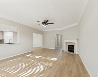 2239 Tourney Lane - Photo Thumbnail 3
