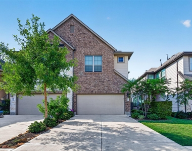1523 Rustling Creek Drive - Photo Thumbnail 2