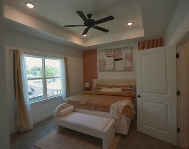 7006 Emma Lou Street - Photo Thumbnail 10