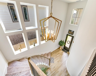10514 Skyward Estate Trail - Photo Thumbnail 39