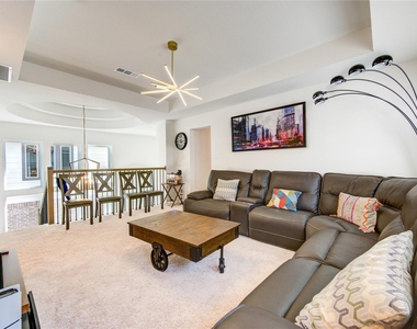 10514 Skyward Estate Trail - Photo Thumbnail 36