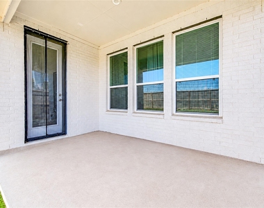 10514 Skyward Estate Trail - Photo Thumbnail 42