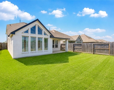 10514 Skyward Estate Trail - Photo Thumbnail 45