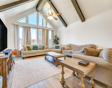 10514 Skyward Estate Trail - Photo Thumbnail 21