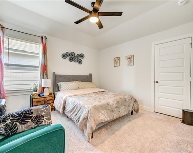 10514 Skyward Estate Trail - Photo Thumbnail 37