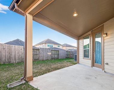 21015 Blackstone Villa Lane - Photo Thumbnail 43