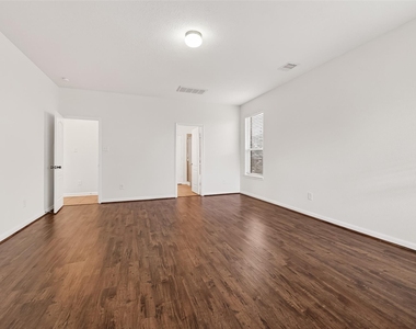 21015 Blackstone Villa Lane - Photo Thumbnail 34