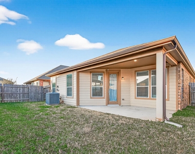 21015 Blackstone Villa Lane - Photo Thumbnail 46