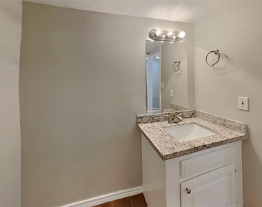 4474 W Cypress Villas Drive - Photo Thumbnail 15
