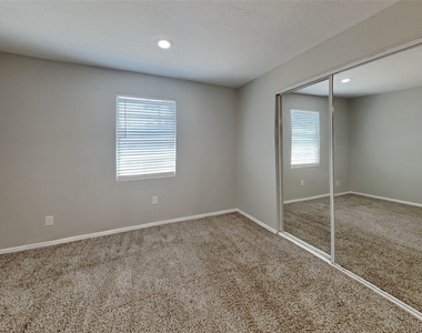 4474 W Cypress Villas Drive - Photo Thumbnail 8