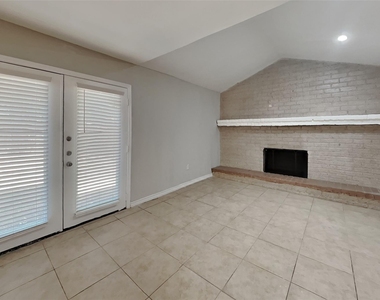 4474 W Cypress Villas Drive - Photo Thumbnail 3